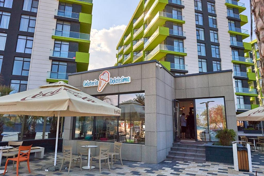 Aquamarin 2BD apt Spa n Pools ALEZZI Beach resort Năvodari Exterior foto